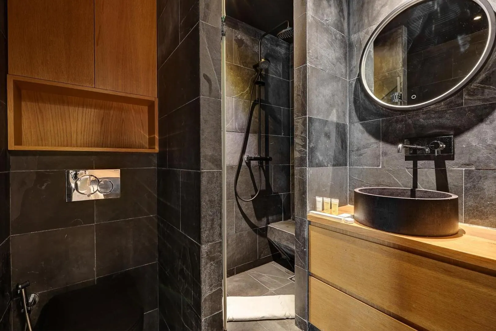 Bluestay 66 - Superbe Appartement Au Coeur De باريس شقة